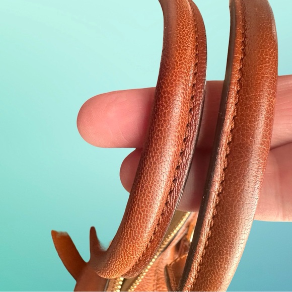 Marc Jacobs Tan Leather Satchel and free charm - Picture 7 of 16